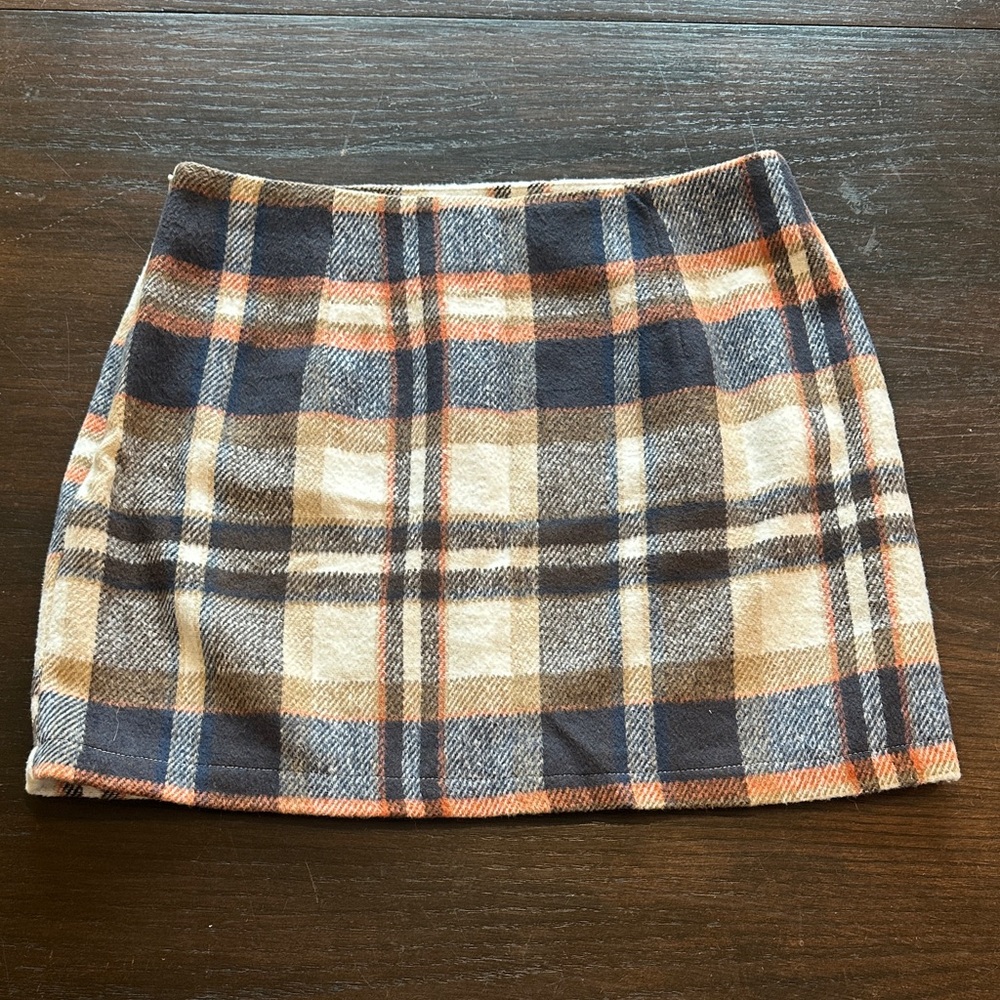 NWOT - Plaid Mini Skirt